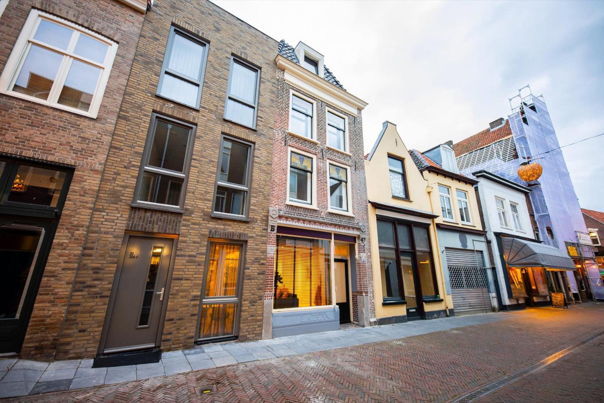 Friendly 50M2 One-Bedroom Apartment - We39A Tiel Exterior foto